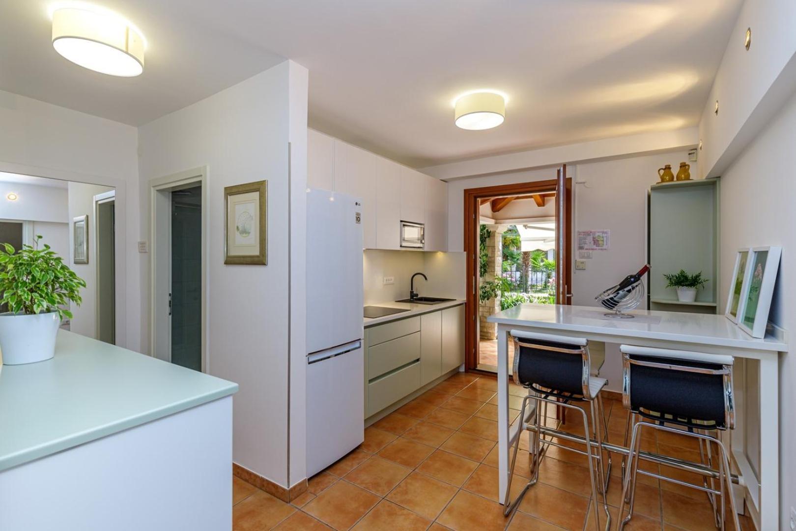 Apartments Lavizatic Porec Ruang foto